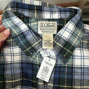 Men’s large L.L. Bean flannel (with tags)